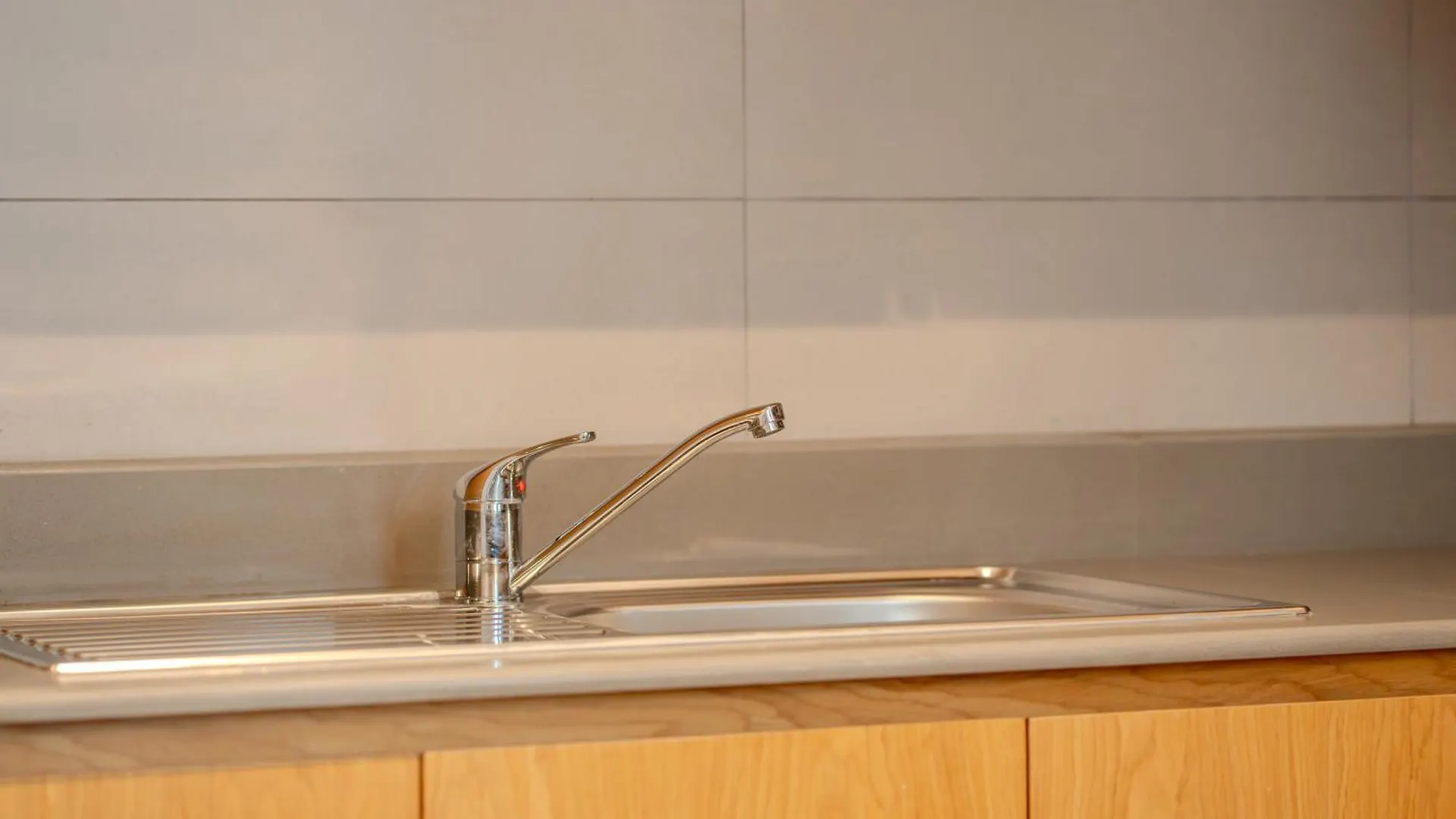 1Bhk Elegant Apartment - The Artist Home Sharjah